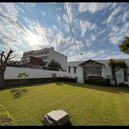 Solanki Farms & Pool Villa Garden Fully Private جايبور المظهر الخارجي الصورة