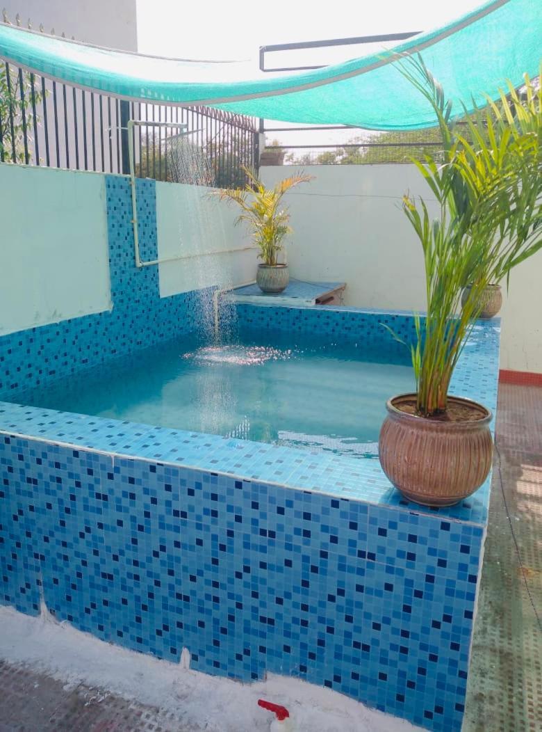 Solanki Farms & Pool Villa Garden Fully Private جايبور المظهر الخارجي الصورة